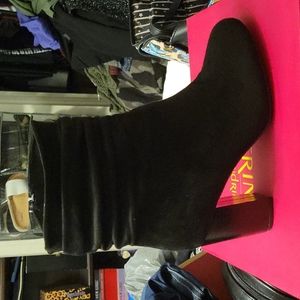 Catherine Malandrino Ultra Suade Boots